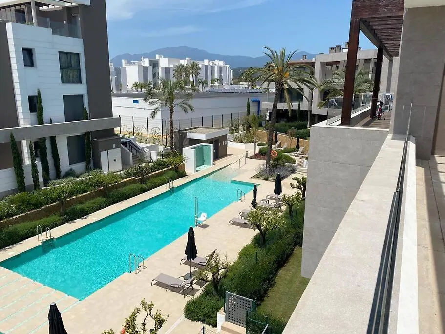 Modern Luxury Penthouse, 15 Minutes Marbella Apartment Estepona