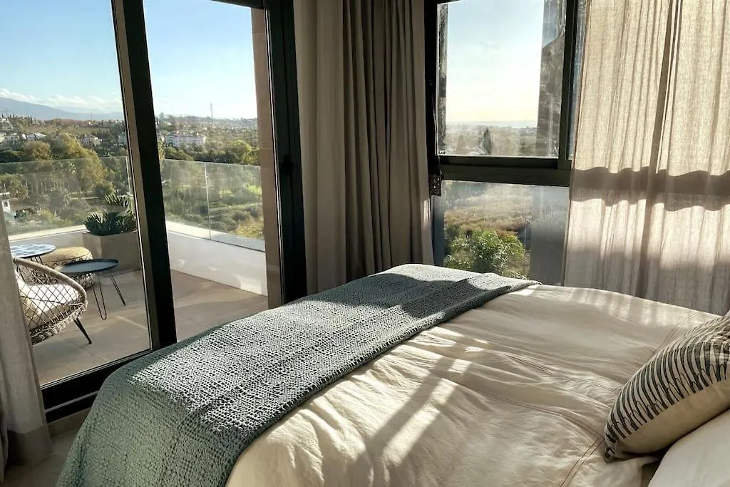 Modern Luxury Penthouse, 15 Minutes Marbella Apartment Estepona 0*,