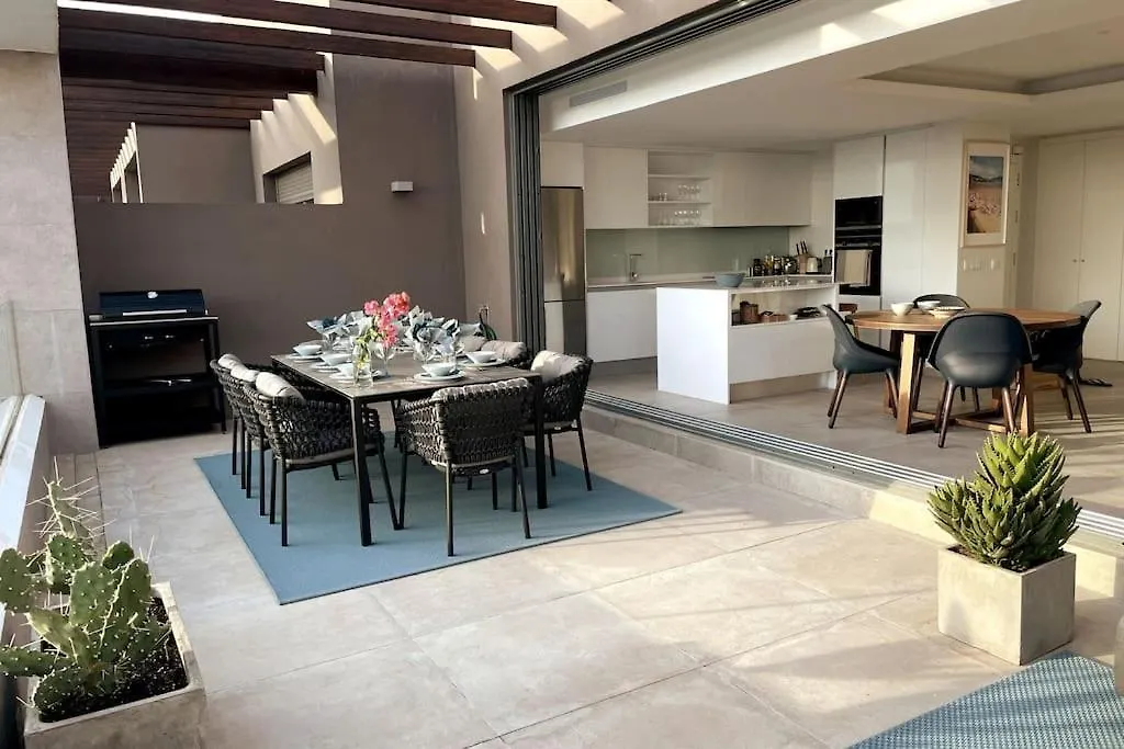 Modern Luxury Penthouse, 15 Minutes Marbella Apartment Estepona