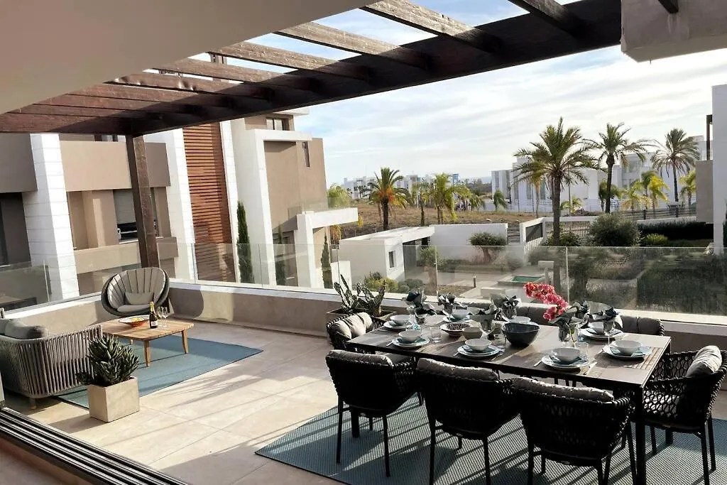 Modern Luxury Penthouse, 15 Minutes Marbella location